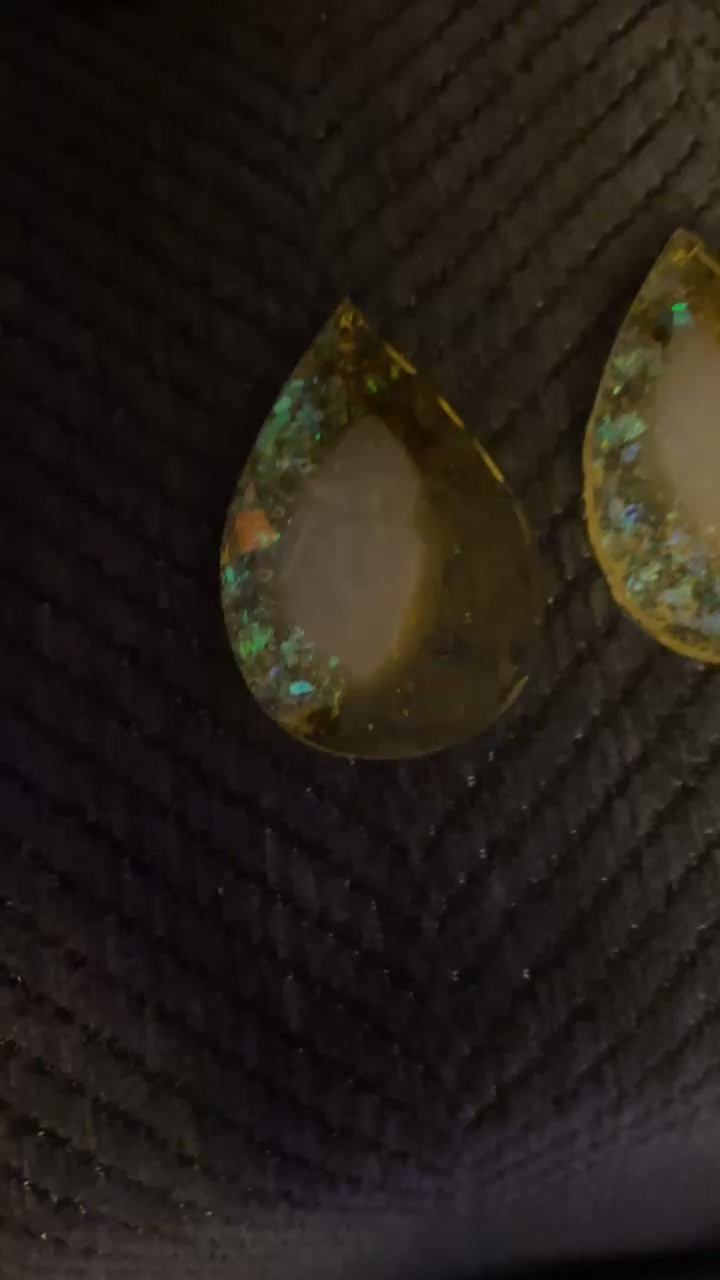 Lemon cream earrings