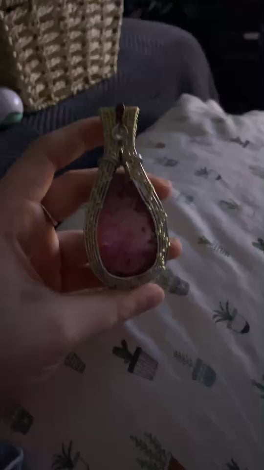 Agate pendant